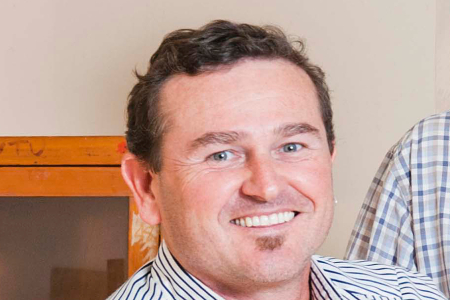 Dr Andrew Edwards
