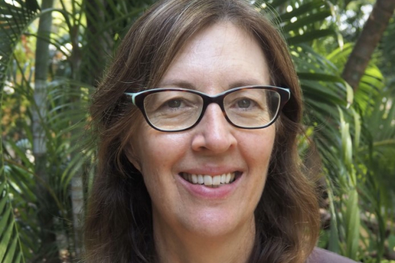 Dr Maxine Piggott