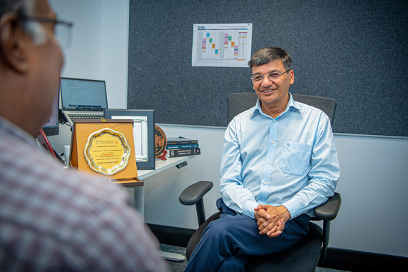 Dr Rakesh Gupta