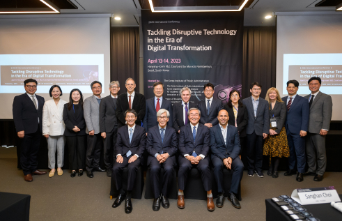 CDU cyber security expert on centre stage at Disruptive Technologies conference 