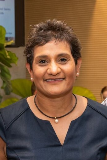 Yvette Roe picture